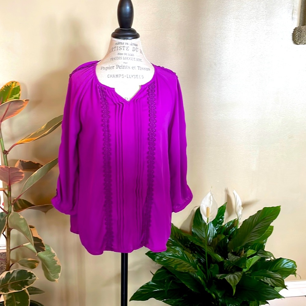 Market & Spruce fuchsia blouse